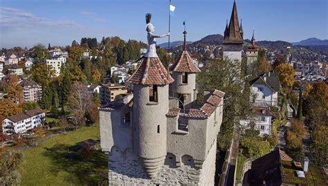 Die Museggmauer und ihre neun Türme in Luzern